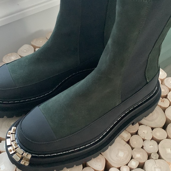 Sandro Green and Black Ankle Boots with Gold Accent - Picture 9 of 10